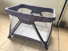 Preloved Nuna Sena Aire Playard Graphite