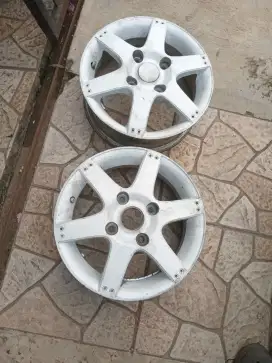 Sepasang pelk Ring 14 pcd 114