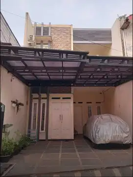 Bismillah dijual cepat rumah di swadaya 1 Poltangan Pejaten timur