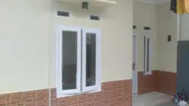 Dijual Usaha Kontrakan + Kios Yang Menguntungkan Di Pinang Tangerang