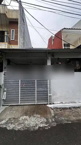 Murah!! Rumah Tua Puri Indah Luas 90 M2 , Lokasi Nyaman Harga Oke