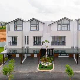 dijual cepat rumah dengan attic room di summarecon