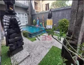 dijual Villa nakula seminyak kuta, lokasi strategis
