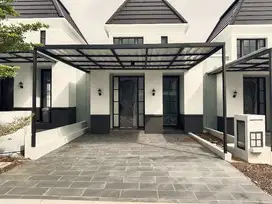 RUMAH DEKAT DANAU DI CITRAGRAND