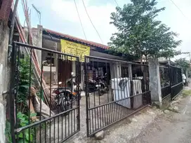 rumah lama hitung tanah saja murah di burangrang