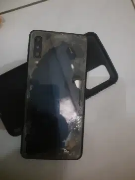 Jual samsung a7 2018. Memori  4/64