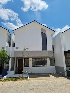 TOWNHOUSE MODERN SIAP HUNI ALANG ALANG LEBAR SUMATERA SELATAN