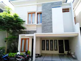 Rumah Cluster Mewah Solo Kota Dekat Pasar Kembang Solo