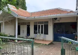 Rumah seken dlm komplek Pejaten Pasar minggu ls.300mtr Shm 3.5m