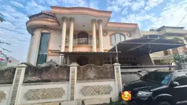 Rumah strategis di meruya jakarta Utara