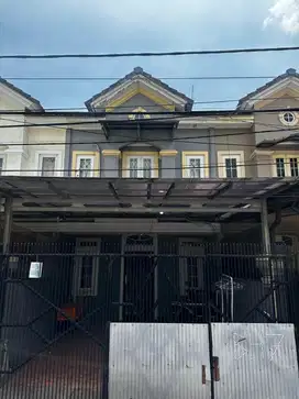 dijual semi furnish,rumah citra 2 ext
