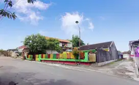 Tanah Strategis ada Bangunan Pinggir Jalan Utama Prospektif