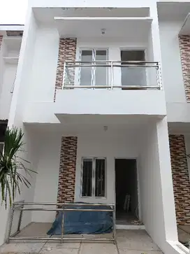 Rumah 2 Lantai Siap Huni di GDC Depok Dekat alun-alun kota Depok.