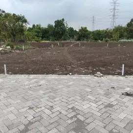 TANAH MURAH SIAP BANGUN LOKASI RANDUPADANGAN BATAS SURABAYA BARAT