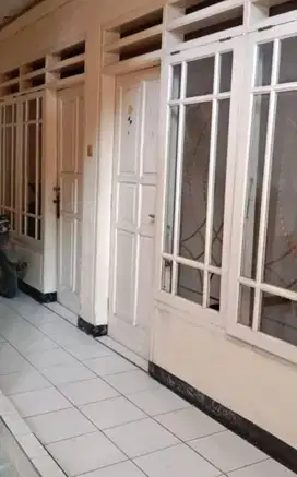 Kosan 11 Kamar Ciumbuleuit