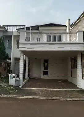Rumah 2 Lantai Siap Huni di Kota Wisata