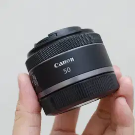 Canon RF 50mm F/1.8 STM