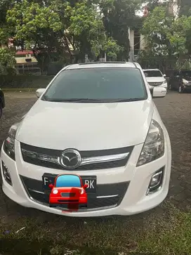 Dijual Mazda 8 lokasi bogor -pemakai pribadi