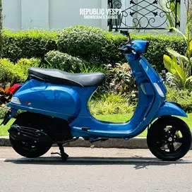 Piaggio Vespa S IGET 125 3V th 2017 warna Biru Doff PERFECT CONDITION