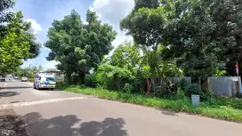 Disewakan Tanah Luas 700 M2 di Kavling Al, Duren Sawit
