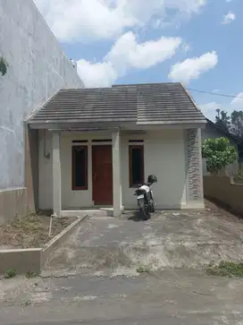 Rumah cantik, murah, jarang ada, dekat UNISA, UGM, SARDJITO