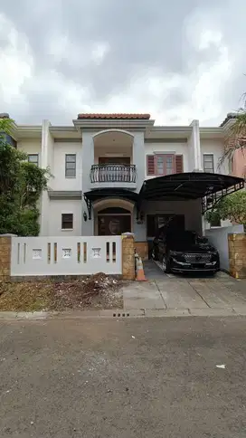 Disewakan Rumah Di Pelangi  Gading Residence
