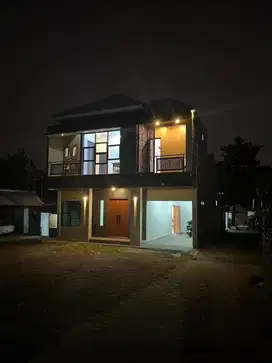 DIJUAL RUMAH JOGJA SIAP HUNI 2 LANTAI DI NGAGLIK SLEMAN YOGYAKARTA