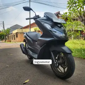 Honda PCX 160 cbs tahun 2023