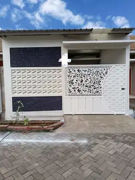 DIJUAL RUMAH MINIMALIS MODERN DEKAT KOTA JEMBER