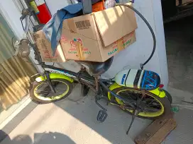 Sepeda lipat Velion