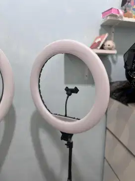 RINGLIGHT 46CM MASIH BAGUS