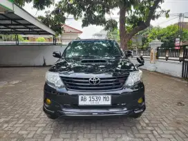 Toyota Fortuner VNT TRD metik disel 2014