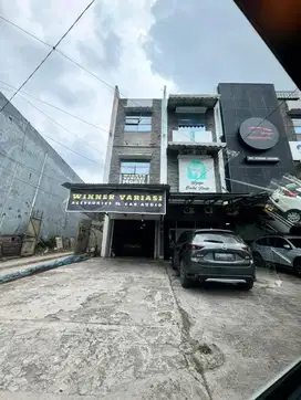 Dijual Ruko Pinggir Jalan, Lokasi Strategis dan Ramai