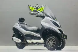 Piaggio vespa MP3ei 250 abs Forza xmax GT200