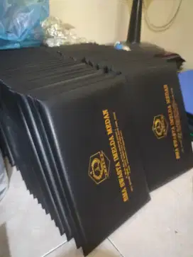 Dibutuhkan karyawan