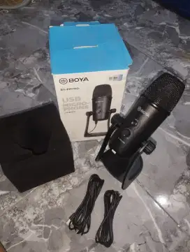 MIC BOYA PM 700