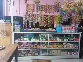 Etalase kaca panjang 2 Meter