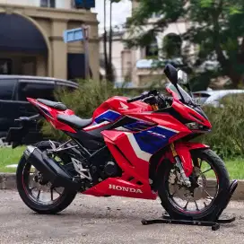 HONDA NEW CBR150R ABS TRICOLOR 2022 KM 12K PAJAK HIDUP