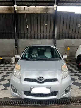 Toyota Yaris 2012 Bensin