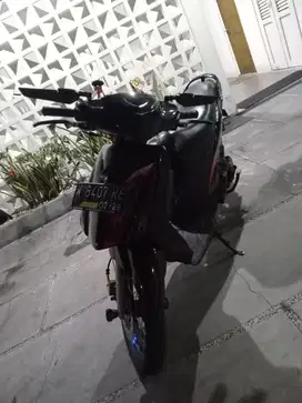 Suzuki spin 125 kamen rider black