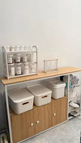 Rak Dapur Aestetikk