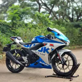 SUZUKI GSX150R BIRU 2021 KM LOW PAJAK ON