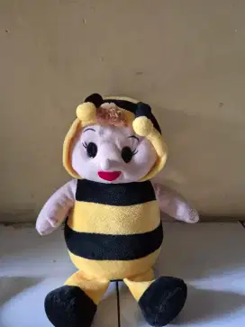 Boneka Lebah kuning