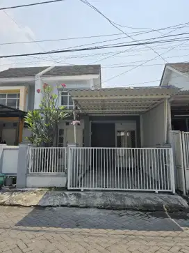 Disewakan Rumah di Rungkut Surabaya