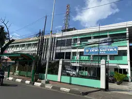 Bangunan & Yayasan Sekolah Dijual di Tebet