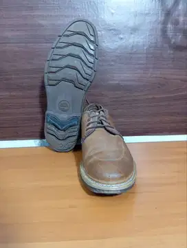 TIMBERLAND USA SIZE 43