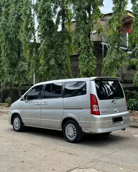 Nissan Serena 2012 Bensin