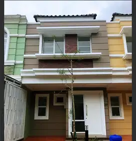 DIJUAL CEPAT RUMAH MUNGIL CLUSTER AMARILLO VILLAGE GADING SERPONG