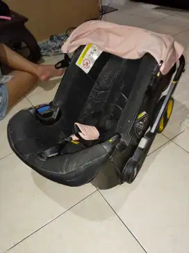 Doona stroller 2 in 1 car seat