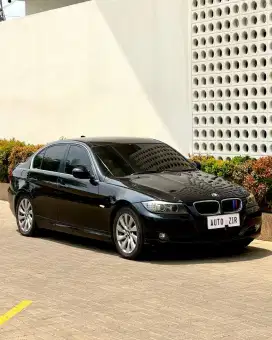 BMW E90 3201 Lci 2011